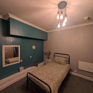 Single Room Bathroom